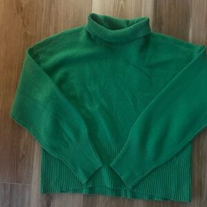 A New Day green turtleneck sweater, M.